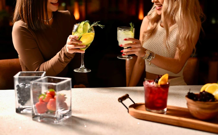  Women sharing a drink